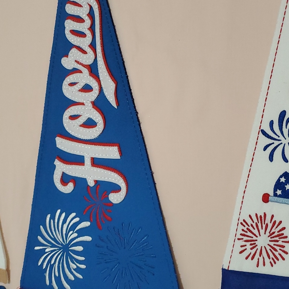 - 3 Wall Decor Flags - Picture 3 of 9